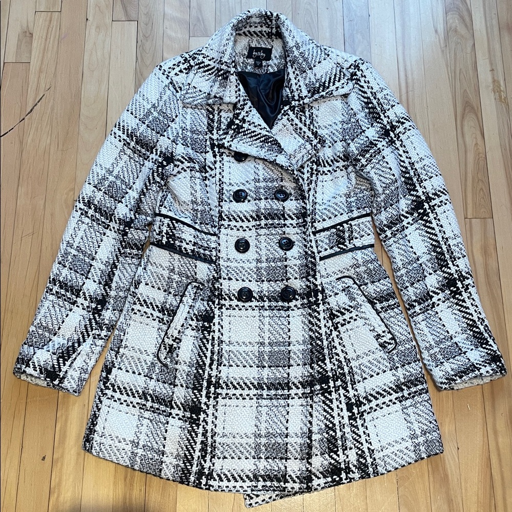 by & by Monochrome Knit Trench Coat